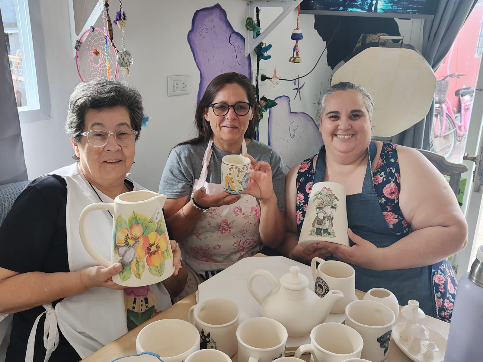 amigas y ceramica 